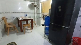 Cho thuê nhà nguyên căn Trần Quốc Toản, Quận 3, 3,7x10, 8,5tr/th