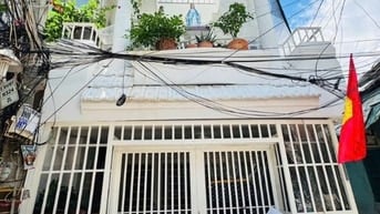 NHÀ ĐẸP DƯƠNG BÁ TRẠC QUẬN 8 - 48M2 - 2TẦNG - GIÁ CHỈ NHỈNH 5Đ