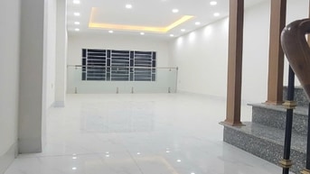Nhà 5 tầng + 1 tum rất mới, Sổ đỏ chính chủ không qua trung gian