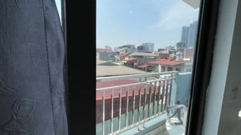 Chính chủ cho thuê phòng full nộ thất có ban công khu Quan Nhân