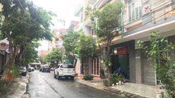 Bán nhà mặt tiền trung tâm thành phố Đà Nẵng ngay bờ sông Hàn