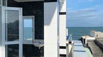 Cho thuê NHÀ CẤP 3 VIEW BIỂN CÁCH BIỂN CHỈ 10 mét - Mũi Né, Phan Thiết
