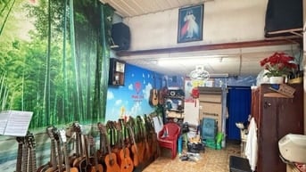 Bán nhà nát tiện xây mới tại đầm sen q11 - 36m2 đất - 4,3 tỉ