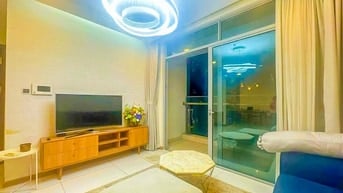 Cần bán Căn hộ tại Vinhomes Central Park tầng cao gồm 2 phòng ngủ 87m2