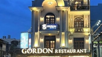 Bán đất MT Võ Chí Công gần ngã tư đường Liên Phường 
