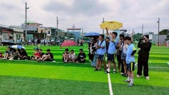 Bán Gấp sân bóng 5500m2 . Thu nhập 250tr/th . Giá : 65 tỷ thương lượng
