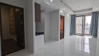 (GẤP) Vào ở ngay căn hộ 2PN+2WC 5tr có bancon tại Opal Skyline Thuận A