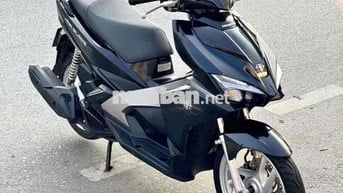 Cần bán air blade 2017 chính chủ