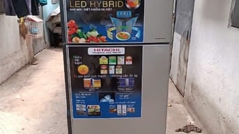 Bán tủ lạnh HITACHI inverter 200l 