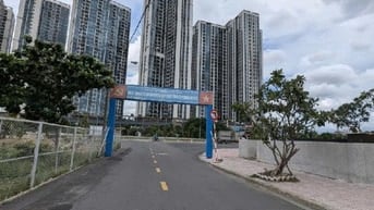 Dãy trọ đường 8 m, Tân Thuận Tây Quận 7. 6,2*21, 12,9 tỷ.