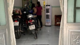 Bán nhà gần siêu thị Coopmart Biên Hòa, sổ riêng