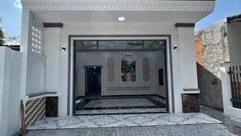 Vợ chồng tôi bán căn nhà 80m2 Hoàng Phan Thái, cấp 4, Sổ hồng