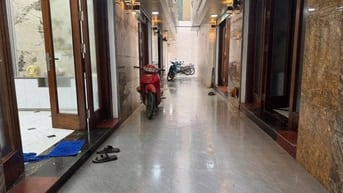 Chính Chủ Bán Nhà Số 20 Ngõ 381 Thuỵ Phương 30M2 5 Tầng MT5m Giá 5.95 