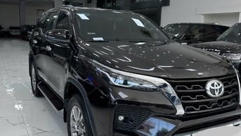 Bán Toyota Fortuner Máy Xăng 2 Cầu Số Tự Động 2021 đi 3,3V Km 