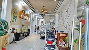 Cần tiền gấp chạy thận bán nhanh nhà Lê Văn Lương Q7 60m2/giá 930tr