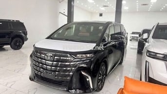 Toyota Alphard 2025 2.4 AT Mới 100% Có Luôn