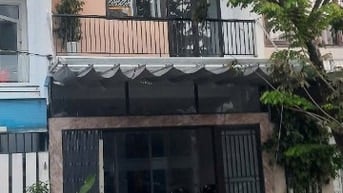 Cần bán ngôi nhà đường Hoàng Hiệp phường Hòa Xuân Thành phố Đà Nẵng gi