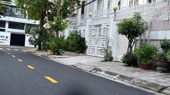 Bán gấp biệt thự KDC Trung Sơn, view giáp sông, liền kề Phú Mỹ Hưng