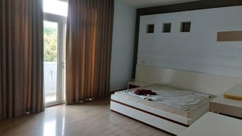 Bán gấp đang làm CHDV, Gía 7.8 tỷ, Hẻm 3.5m Tân Sơn Nhì, Q. Tân Phú
