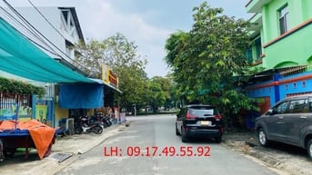 Bán đất nên dự án KDC 10 mẫu. Lô J19 dt 5x22, 2MT trước và sau. 