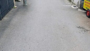 Bán nhà cấp 4 dt 4.9x 14,5m hẻm xe hơi thông gần QL1A giá 4ty2 còn tl 
