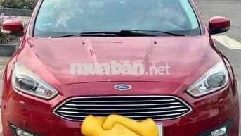 Bán xe Ford Forcus 2017 Titanium-máy ngon turbo.