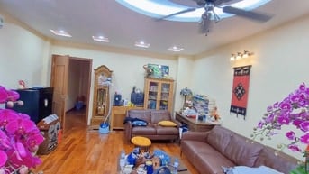 Bán nhà 5 tầng phố Đào Tấn, 70m2, ngõ ô tô, khu Hàn Nhật, cho thuê