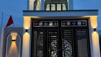 Bán nhà riêng 75m2 chính chủ tại chợ Bình . SHR - đang kinh doanh 15 t