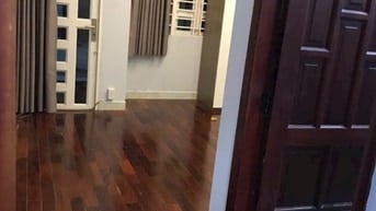 Cho Thuê Nguyên Căn Nhà Hẻm 455/5 Phan Huy Ích. Giá 15.5Tr