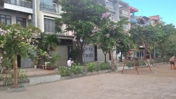 Nhà Phố Mặt Tiền Đường Số Đối Diện Công Viên Phú Thuận Q7