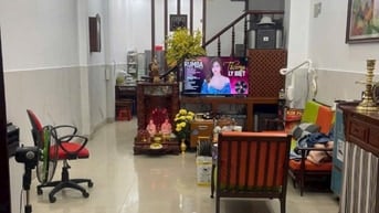 Chủ gửi bán gấp nhà Bình Chánh 6x16m sát QL 1A có sổ hồng riêng, giá 8