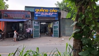 Tuyển thợ, phụ làm biển quảng cáo