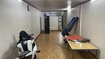 Chính chủ cho thuê nhà làm MBKD, ô tô đỗ tận cửa, để ô tô được trong n