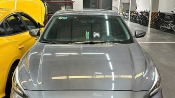 MG5 Luxury 1.5 CVT 2025 Xám đặc biệt