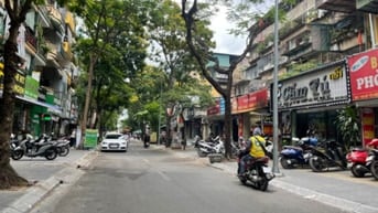 CC cần bán nhà MP Tô Hiệu - Cầu Giấy. DT 90m2X5T MT 6m đường hè 15m