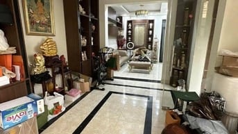 Bán nhà 75m, 6 tầng mới xây thang máy phố Lĩnh Nam 17,3 tỷ