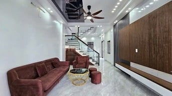 Nhà bán gấp : Phùng văn cung -p4-Phú Nhuận 2Tỷ650/48m2 ( sổ riêng ) 