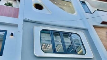 Bán nhà Ngộp Thích Quảng Đức Phường 4 Quận Phú Nhuận Giá Chỉ 2Tỷ690Tr