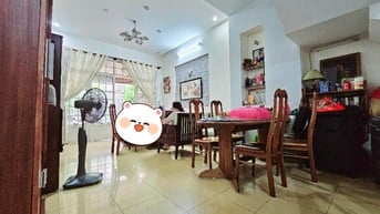Kẹt tiền bán gấp nhà 3lau,95m,Bạch Đằng,Bình Thạnh,5PN,hơn 10ty