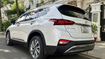 Gia đình bán xe Huyndai Santa Fe bản máy dầu SX 2019