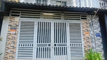 Nhà riêng 1Trệt + 1 Lầu đúc, tại Hẻm Thạnh Xuân 40, Quận 12, Xe hơi đế