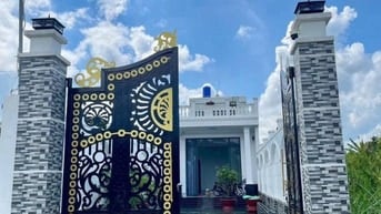 Bán gấp căn nhà cấp 4 có sân thượng, 189m2, Trảng Bàng, SHR, Giá 850TR