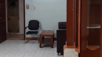 Bán căn hộ chung cư tầng 2 nhà H2 khu tập thể Nguyễn Công Trứ 