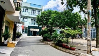 bán nhà 120m2 hẻm xe tải rẻ nhất khu vực 4 tầng gần chợ tân trụ