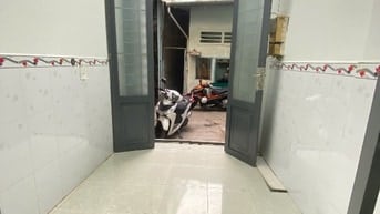 Bán nhà nhỏ sổ Hồng riêng ko huy hoạch 