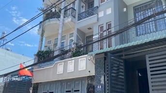 Nhà đúc 4 tấm đường 8m thông Đông Hưng Thuận, Quận 12, 4x19m, 6 tỷ 500