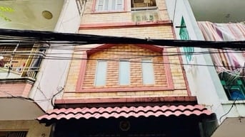 Hẻm xe hơi Trần Bình Trọng-Võ Văn Kiệt,5Tầng,Gần Chung cư,Siêu thị 