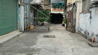 Nhà đẹp 3 lầu Hẻm ô tô 6m Số 8 Hồ Hảo Hớn, Cô Giang, Q1