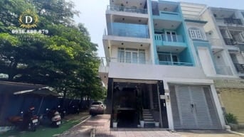 Cho thuê tòa nhà góc 2 mặt tiền,hầm 4 sàn trống, thang máy,có bãi xe 