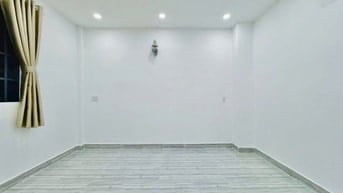 Chuyển công tác  bán gấp Trần Bình Trọng Phường 1 Quận 5 